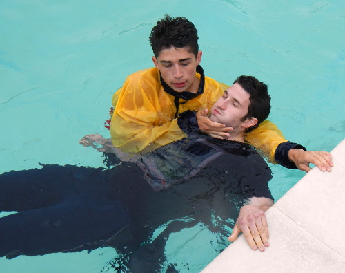 Click for next image image